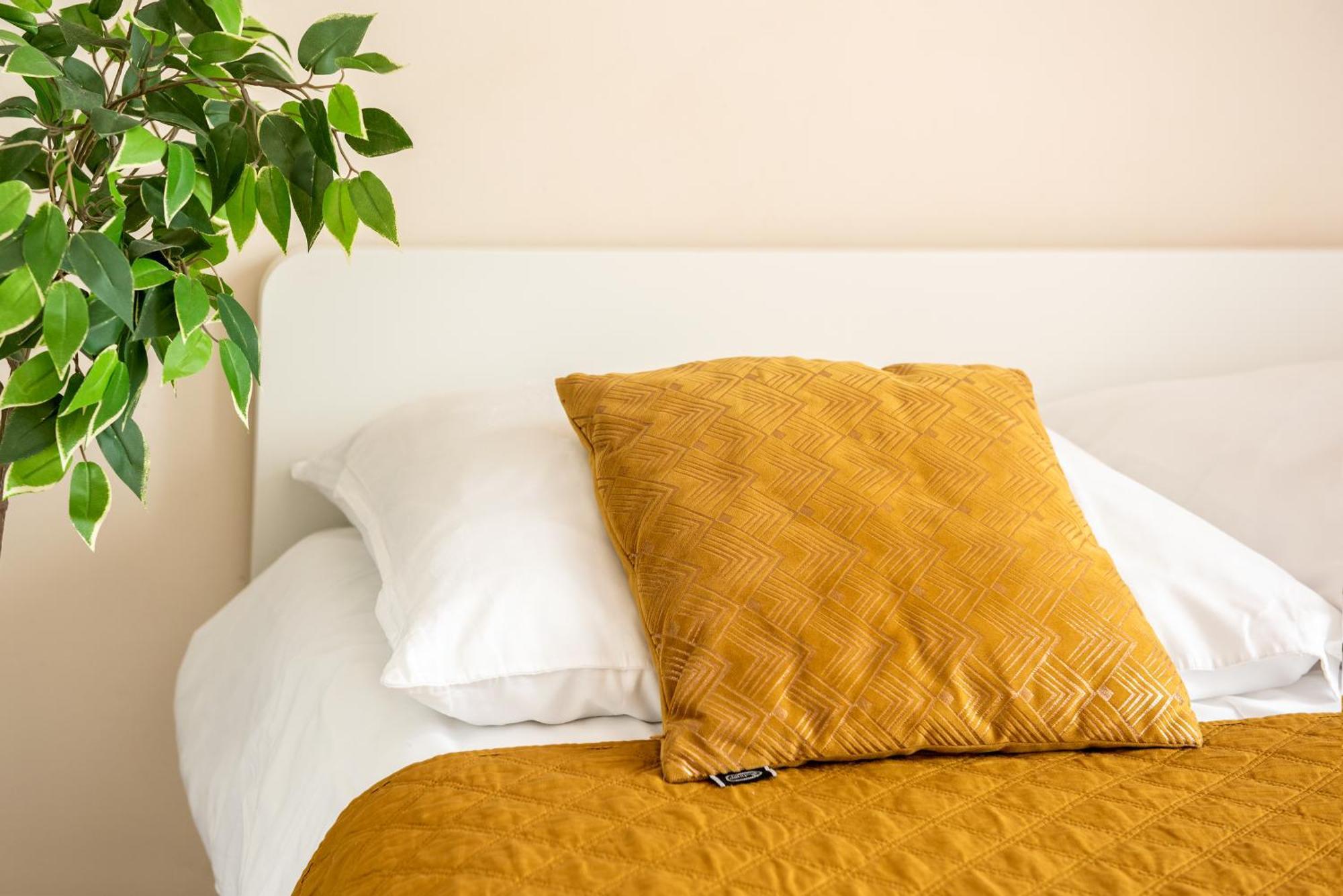 Cozy Modern Apartment Astoria Magic Orange Old Town Краков Экстерьер фото